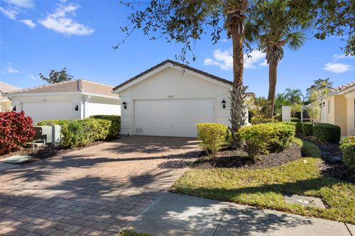 7517 Renato Ct, SARASOTA, FL, 34238-6233 | Card Image