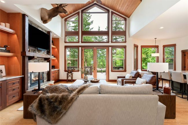 255 Windsor Ct, House other with 4 bedrooms, 4 bathrooms and null parking in Bigfork MT | Image 4