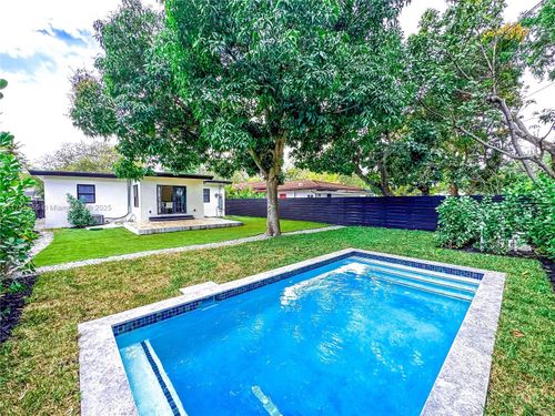 311 Ne 90th St, El Portal, FL, 33138-3125 | Card Image