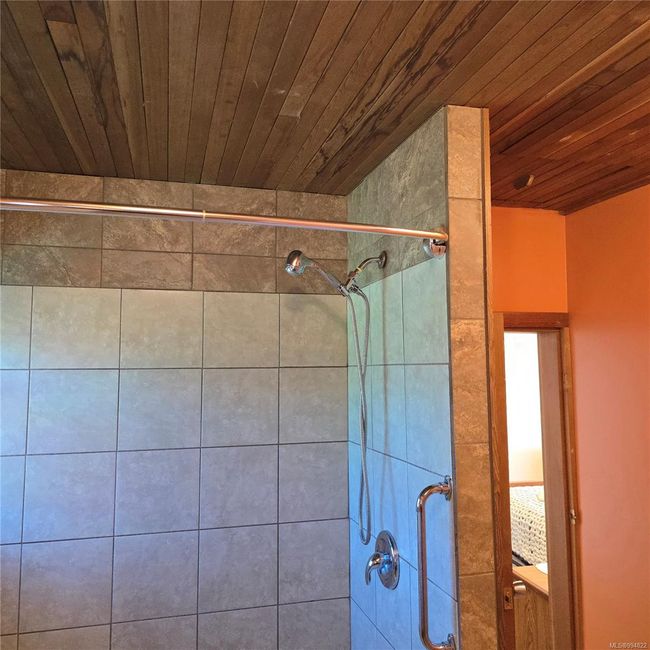 220 1 St St, House other with 3 bedrooms, 2 bathrooms and 3 parking in Sointula BC | Image 54