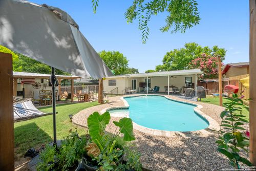 270 Goodhue Ave, San Antonio, TX, 78218-2640 | Card Image
