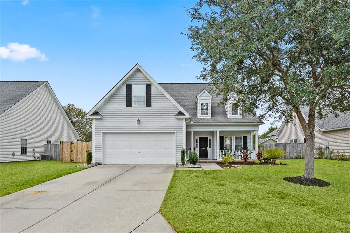 Equinox Cir, Ladson, SC 29456
