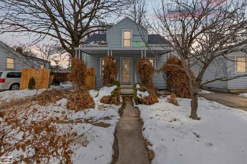 27432 Delton St, Madison Heights, MI, 48071-3347 | Card Image