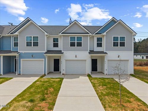 878 John St, Clayton, NC, 27520-2872 | Card Image