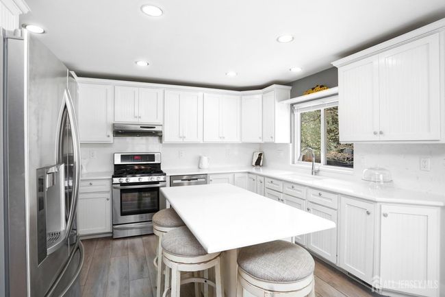 7 Arthurs Ct, House other with 6 bedrooms, 4 bathrooms and null parking in Manalapan NJ | Image 15