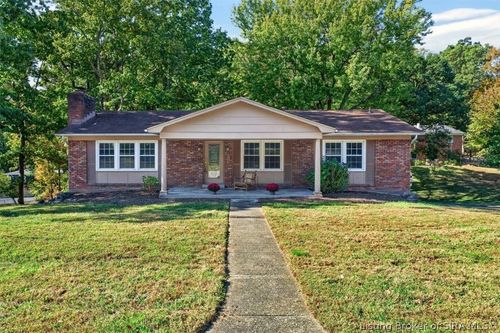 1006 Greenleaf Dr, New Albany, IN, 47150-5419 | Card Image