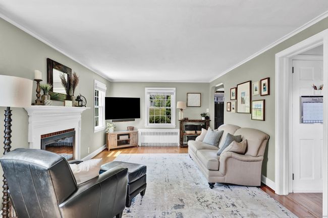 80 Longvue Dr, House other with 3 bedrooms, 2 bathrooms and null parking in Wethersfield CT | Image 5