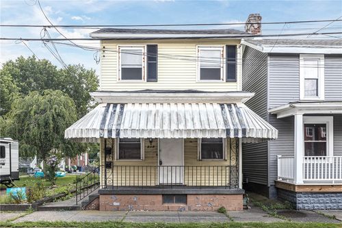 517 3rd Ave, Carnegie, PA, 15106-2522 | Card Image