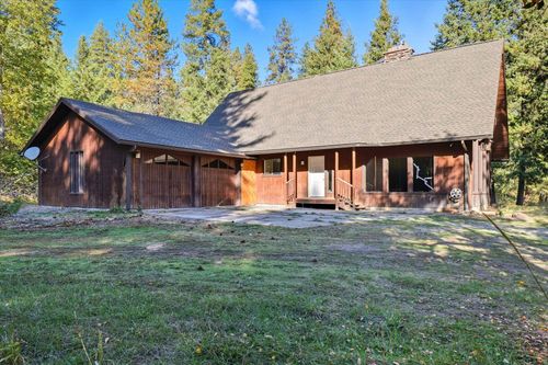 23831 N Crescent Rd, Chattaroy, WA, 99003-8658 | Card Image