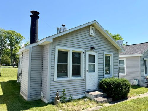 7285 Cairn Hwy, Kewadin, MI, 49648-9782 | Card Image