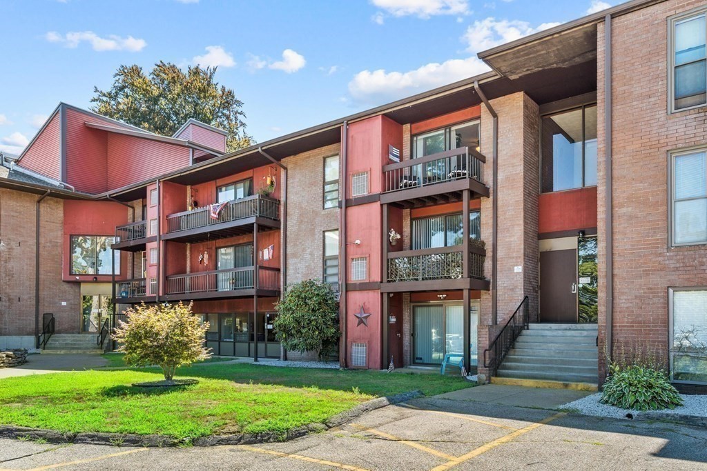 Residential in Taunton 5