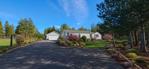 144927 Greenwood Rd, La Pine, OR, 97739-9840 | Card Image