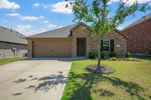 507 Saddle Club Way, Princeton, TX, 75407-1117 | Card Image