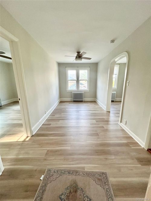 unit-main-c-upstairs-747 Route 9w, Clarkstown, NY, 10989 | Card Image
