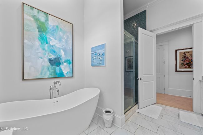 Primary bath with new soaking tub | Image 24