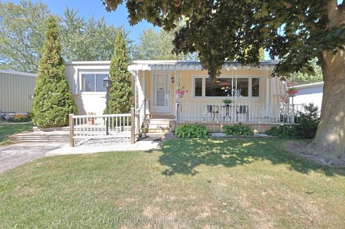 199 Pebble Beach Pky, Grand Bend, ON, N0M1T0 | Card Image
