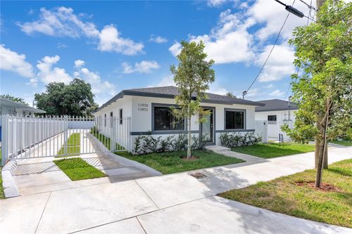 11972-11970 Sw 213th St, Miami, FL, 33177-5932 | Card Image