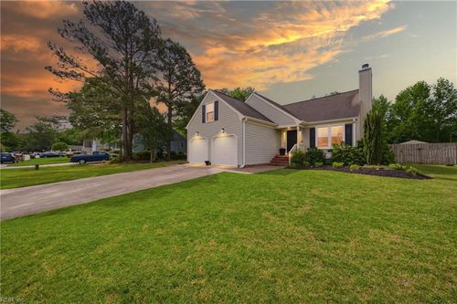 625 Marston Dr, Chesapeake, VA, 23322-9081 | Card Image