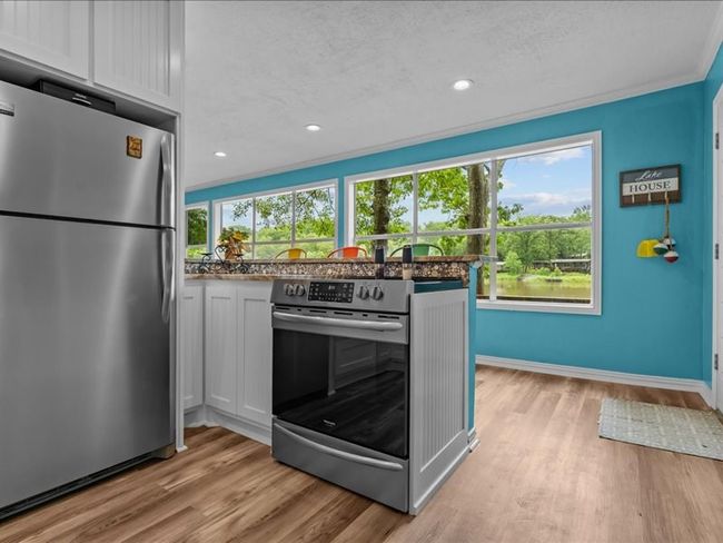 110 Caddo Dr, Home with 1 bedrooms, 1 bathrooms and null parking in Elkhart TX | Image 24