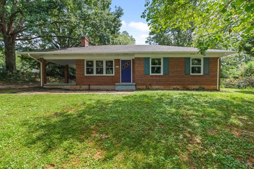 211 Grove Avenue, Madison Heights, VA, 24572 | Card Image