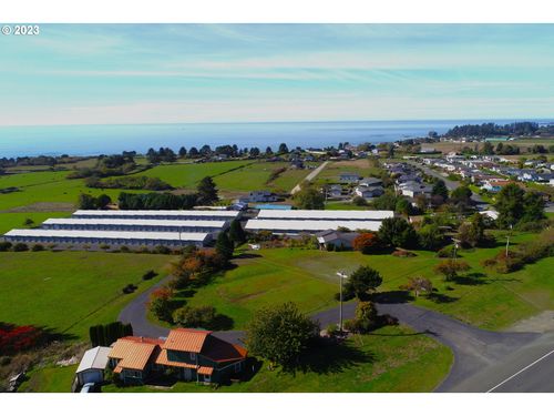 15282 Highway 101 S, Brookings, OR, 97415-9571 | Card Image