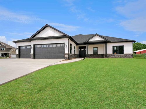 16927 Hillsong Ln, Huntertown, IN, 46748-0377 | Card Image