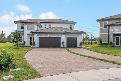 0-4480 Sw 122nd Ter, Davie, FL, 33330-3122 | Card Image