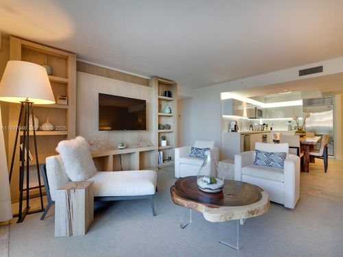 apt-1207-102 24th St, Miami Beach, FL, 33139-1764 | Card Image