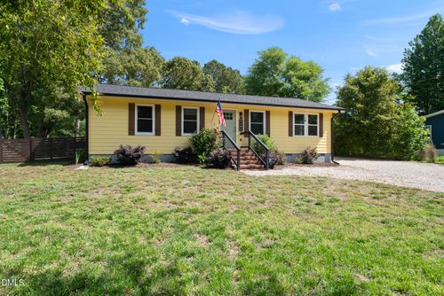 7141 Hodge Rd, Wendell, NC, 27591-9127 | Card Image