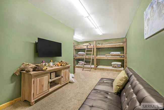 1665 Whisper Ridge Rd, House other with 6 bedrooms, 3 bathrooms and 2 parking in Ashton ID | Image 36
