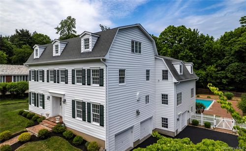 102 Birchwood Ave, Nyack, NY, 10960-1202 | Card Image