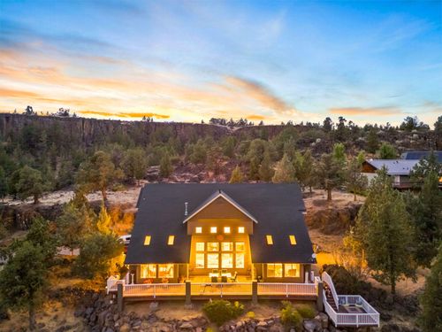 2483 Nw Century Dr, Prineville, OR, 97754-9398 | Card Image