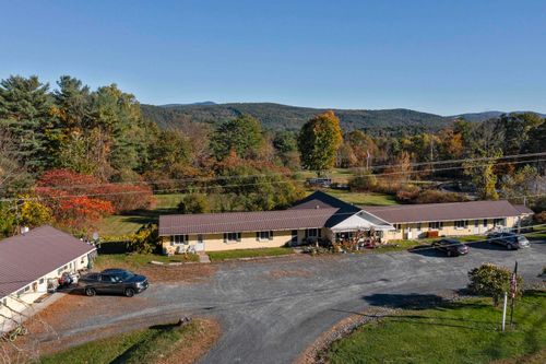 1675 Us Route 5 S, Fairlee, VT, 05045-9720 | Card Image