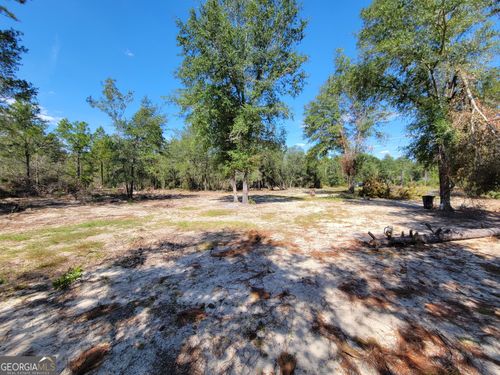 22 Meadowlark Ln, Twin City, GA, 30471-3204 | Card Image