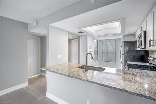 102-15206 Parkside Dr, FORT MYERS, FL, 33908-5137 | Card Image