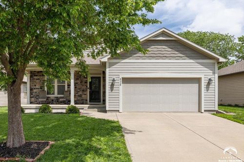 4116 Doolittle Dr, Lawrence, KS, 66049-4117 | Card Image