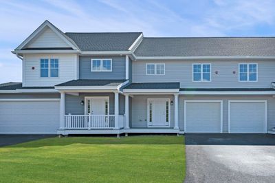 20 - 40 Autumn Lane, Condo with 2 bedrooms, 2 bathrooms and null parking in Raymond NH | Image 1