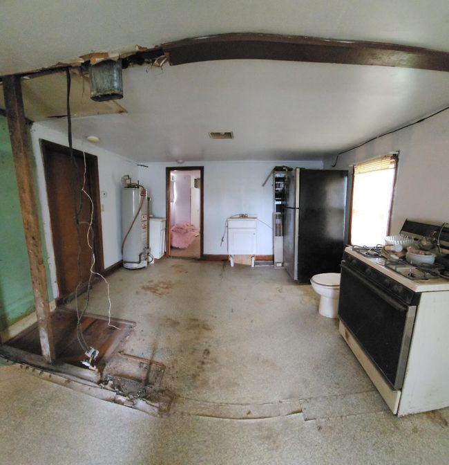 Kitchen | Image 4