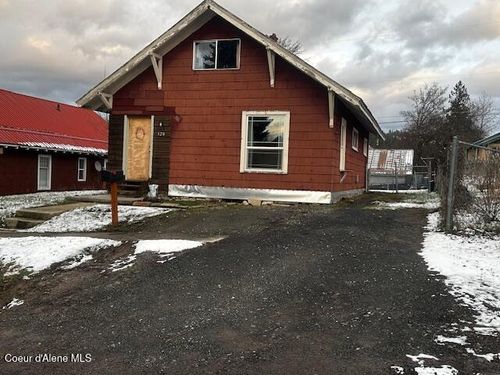 328 S 7th St, St. Maries, ID, 83861 | Card Image