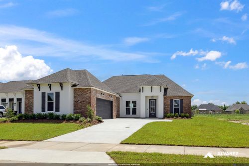 10141 Sanctuary Oaks Dr, Baton Rouge, LA, 70817-6022 | Card Image