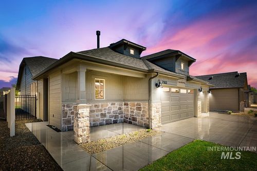 7102 S Cascabel Ln, Meridian, ID, 83642-1293 | Card Image