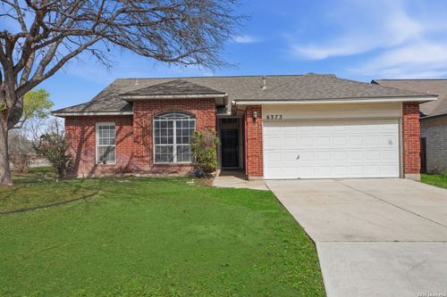 6373 Parkland Oaks Dr, San Antonio, TX, 78240-5364 | Card Image