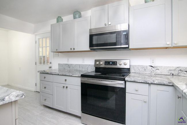 711 Main St, House other with 4 bedrooms, 3 bathrooms and null parking in Byron GA | Image 9