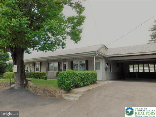 365 W Patterson St, Lansford, PA, 18232-1110 | Card Image