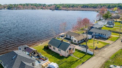 15 Shore Ave, Lakeville, MA, 02347-2331 | Card Image