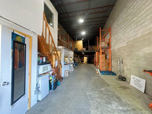 69-40 Garfield Avenue, New York, NY, 11377 | Card Image