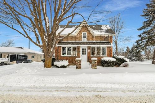 {{alt}} | Card Image