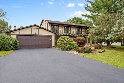 399 French Road, Pittsford, NY, 14618 | Card Image