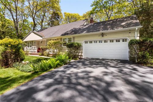 17 Pringle Road, Brookhaven, NY, 11764 | Card Image