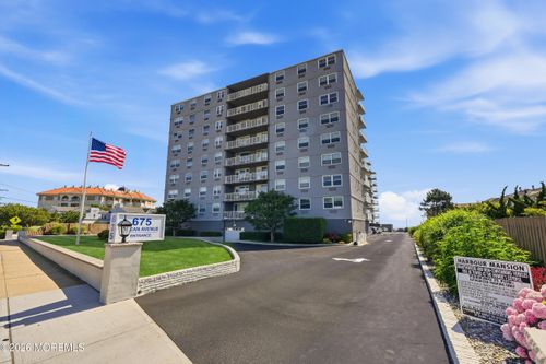 2f-675 Ocean Ave, Long Branch, NJ, 07740-5192 | Card Image